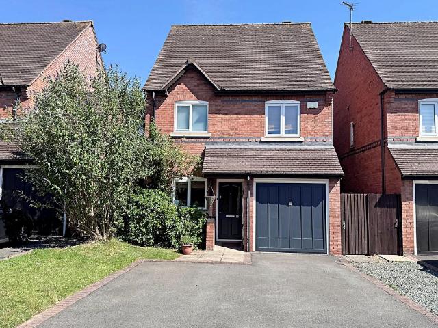 3 bedroom detached house for sale