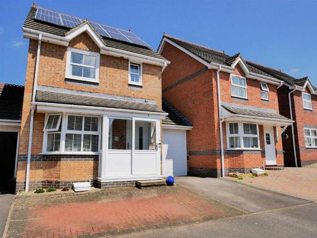 3 bedroom detached house for sale