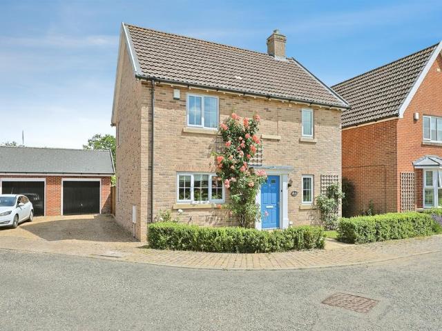 3 bedroom detached house for sale