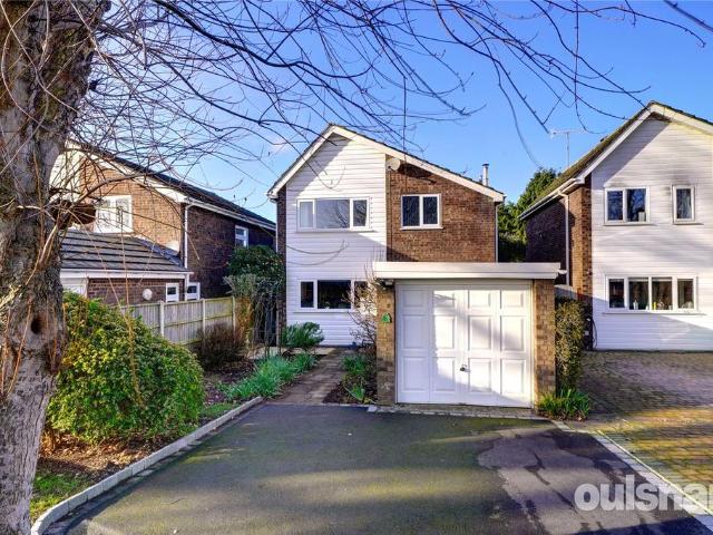 3 bedroom detached house for sale