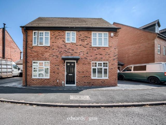 3 bedroom detached house for sale