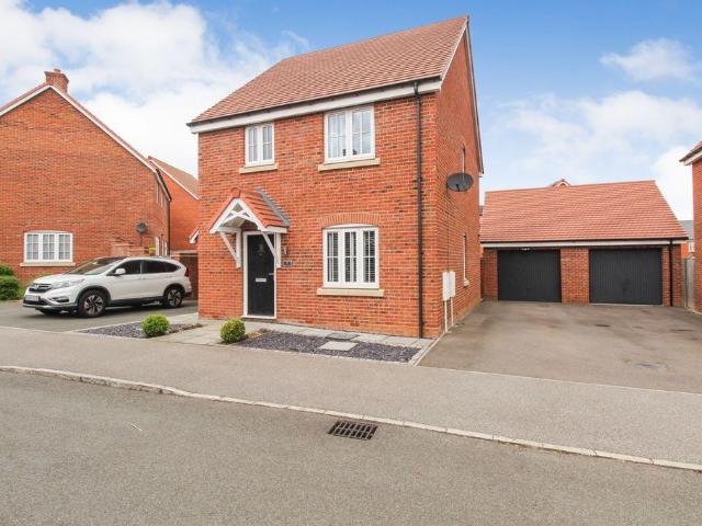 3 bedroom detached house for sale