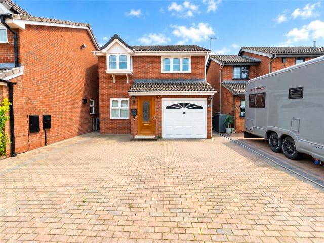 3 bedroom detached house for sale