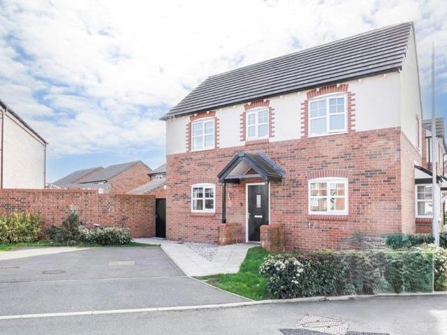 3 bedroom detached house for sale