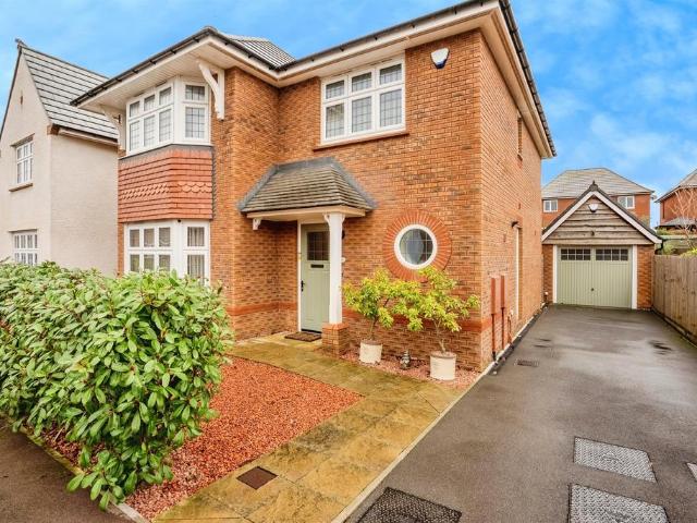3 bedroom detached house for sale