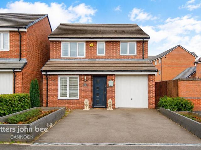3 bedroom detached house for sale