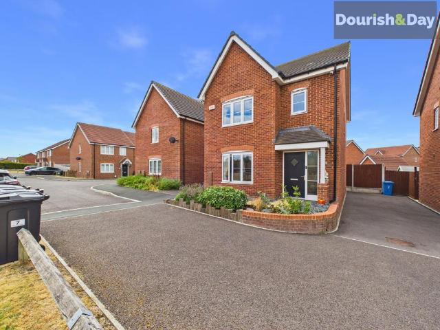 3 bedroom detached house for sale