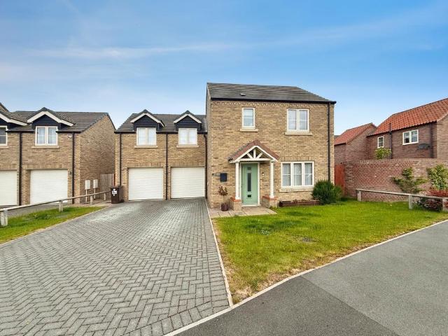 3 bedroom detached house for sale