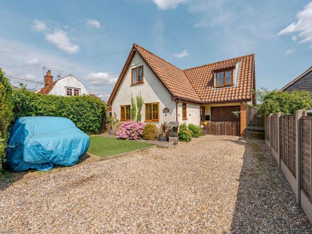 3 bedroom detached house for sale