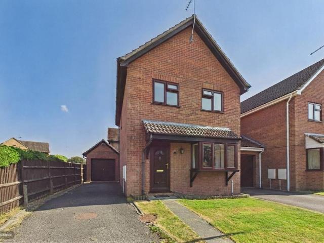 3 bedroom detached house for sale