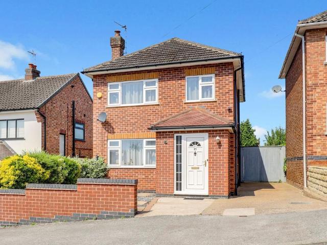 3 bedroom detached house for sale
