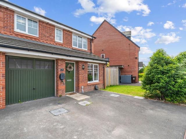3 bedroom detached house for sale