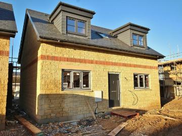House for sale in Carterton - Garden