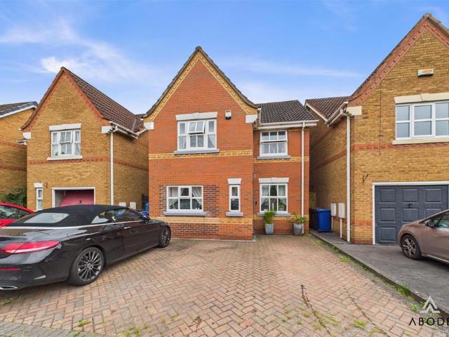 3 bedroom detached house for sale