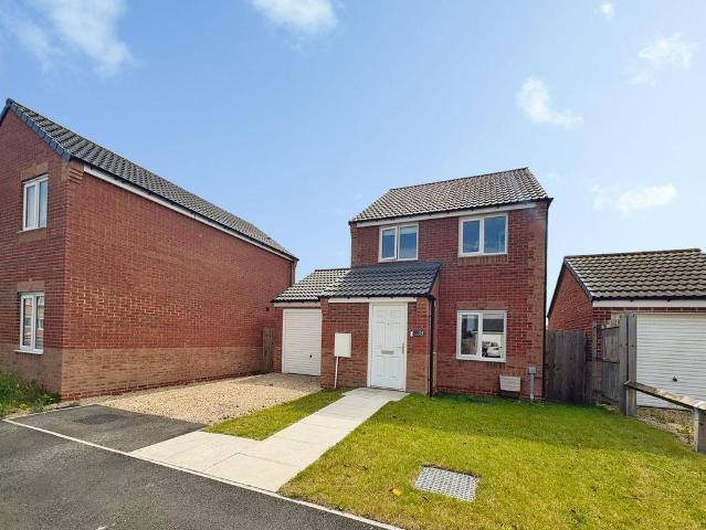 3 bedroom detached house for sale