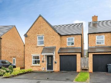 3 bedroom detached house for sale