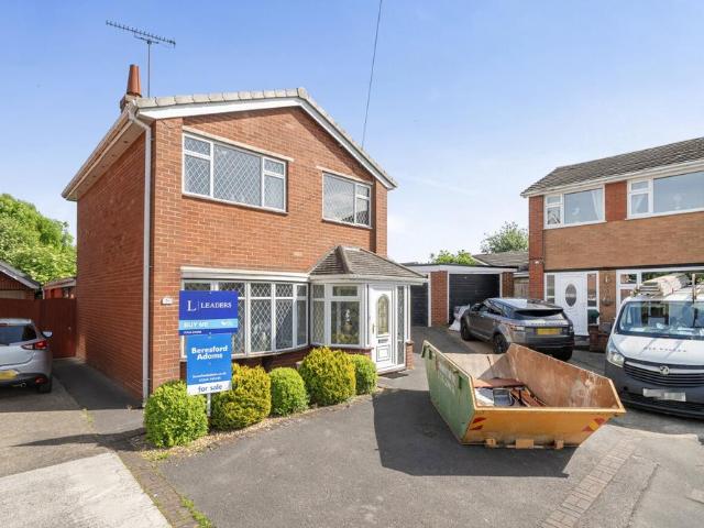 3 bedroom detached house for sale