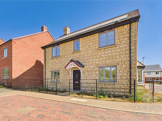 3 bedroom detached house for sale