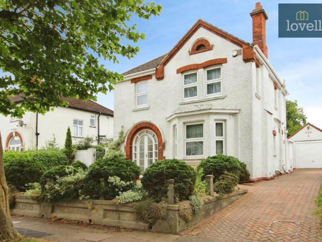 3 bedroom detached house for sale
