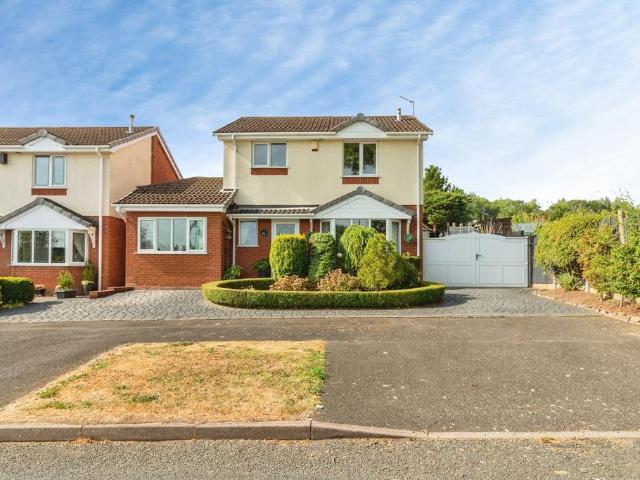 3 bedroom detached house for sale