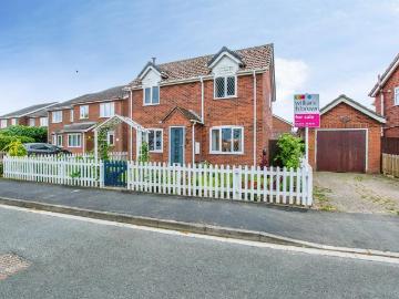 3 bedroom detached house for sale