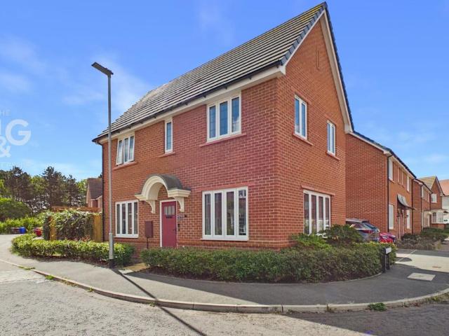 3 bedroom detached house for sale