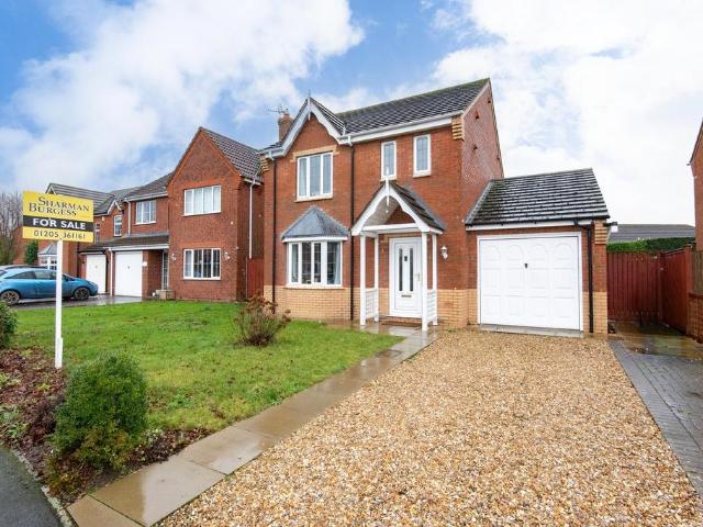 3 bedroom detached house for sale
