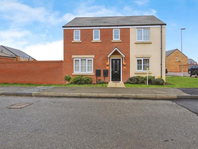 3 bedroom detached house for sale