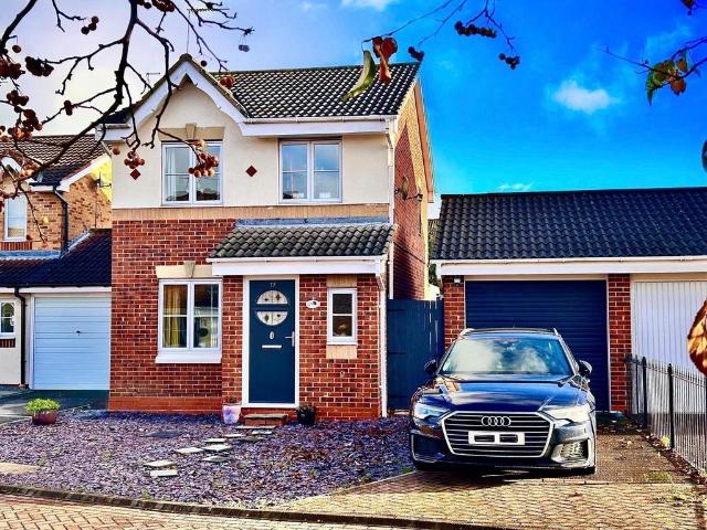 3 bedroom detached house for sale