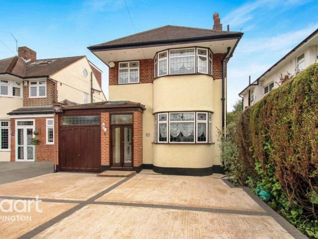3 bedroom detached house for sale