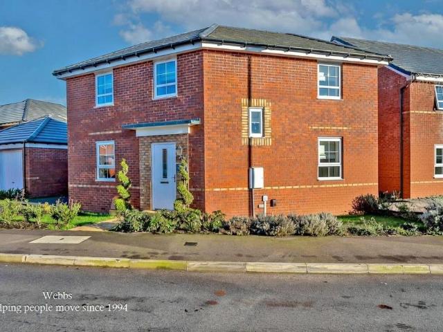 3 bedroom detached house for sale