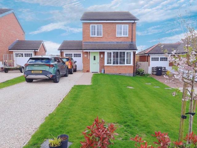 3 bedroom detached house for sale