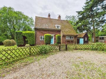 Breckland, East of England - Garden, Fireplace
