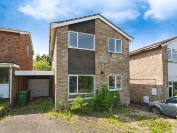 House for sale in Burhill - Garden, Equipped kitchen