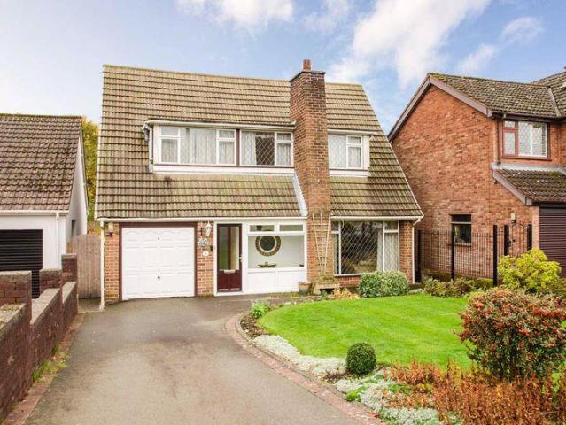 3 bedroom detached house for sale