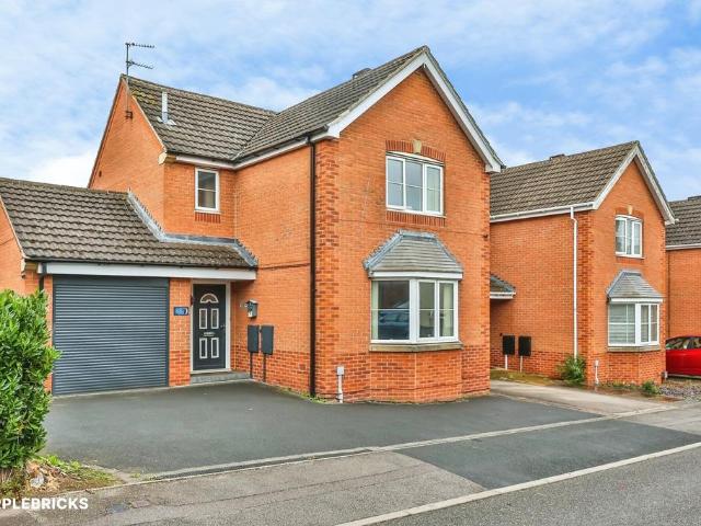 3 bedroom detached house for sale