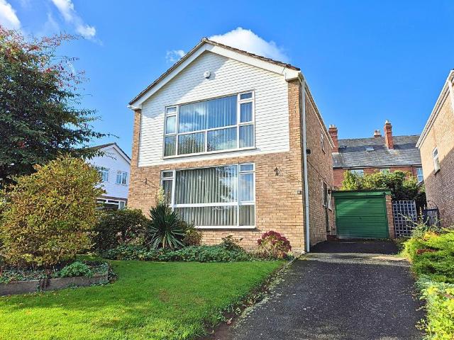 3 bedroom detached house for sale
