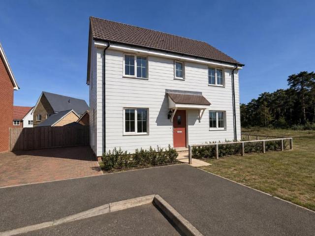 3 bedroom detached house for sale