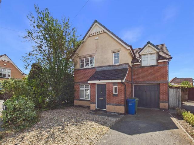 3 bedroom detached house for sale