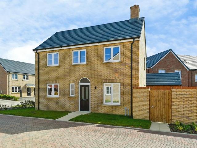 3 bedroom detached house for sale