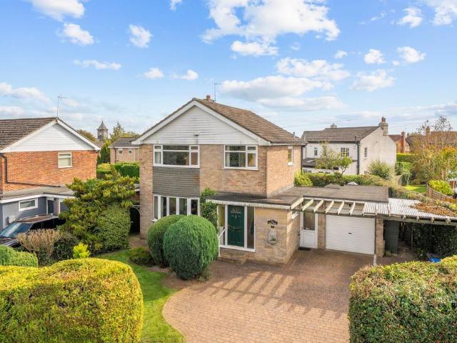 3 bedroom detached house for sale