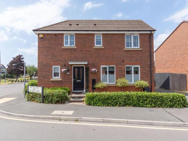 3 bedroom detached house for sale