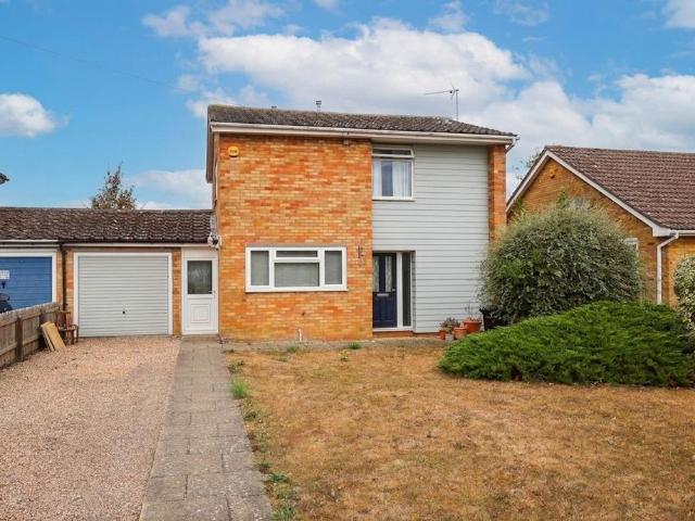 3 bedroom detached house for sale