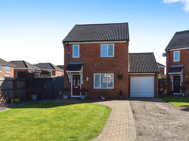 3 bedroom detached house for sale