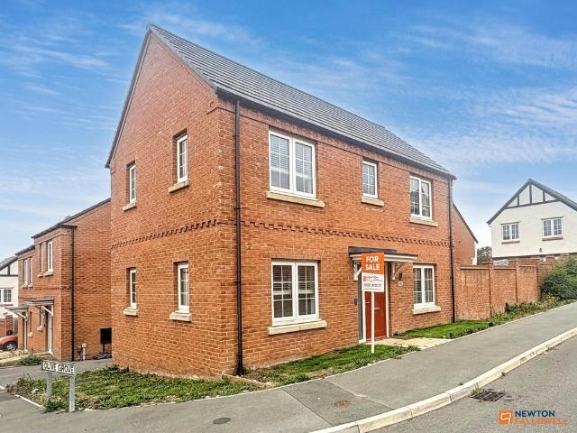 3 bedroom detached house for sale