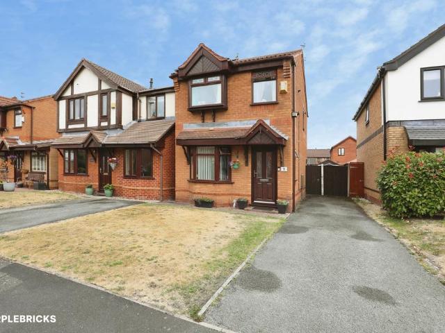 3 bedroom detached house for sale