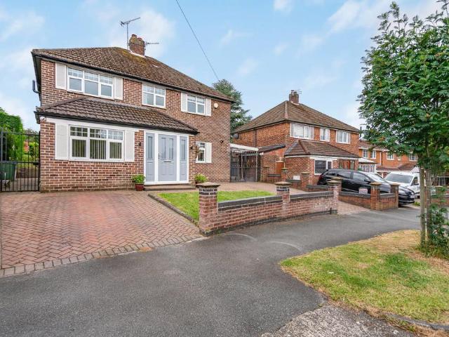 3 bedroom detached house for sale