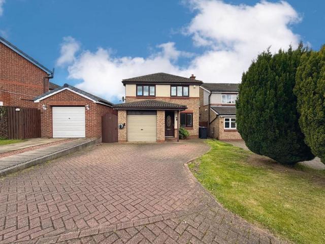 3 bedroom detached house for sale
