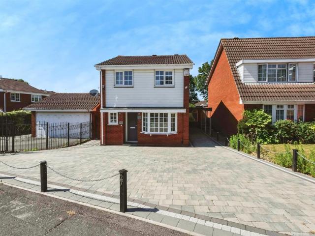3 bedroom detached house for sale