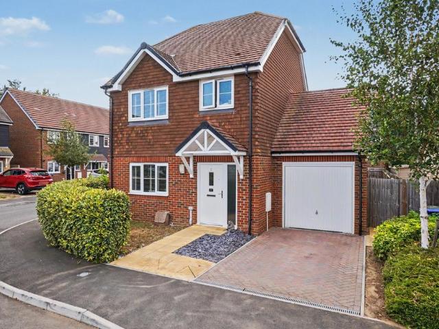 3 bedroom detached house for sale